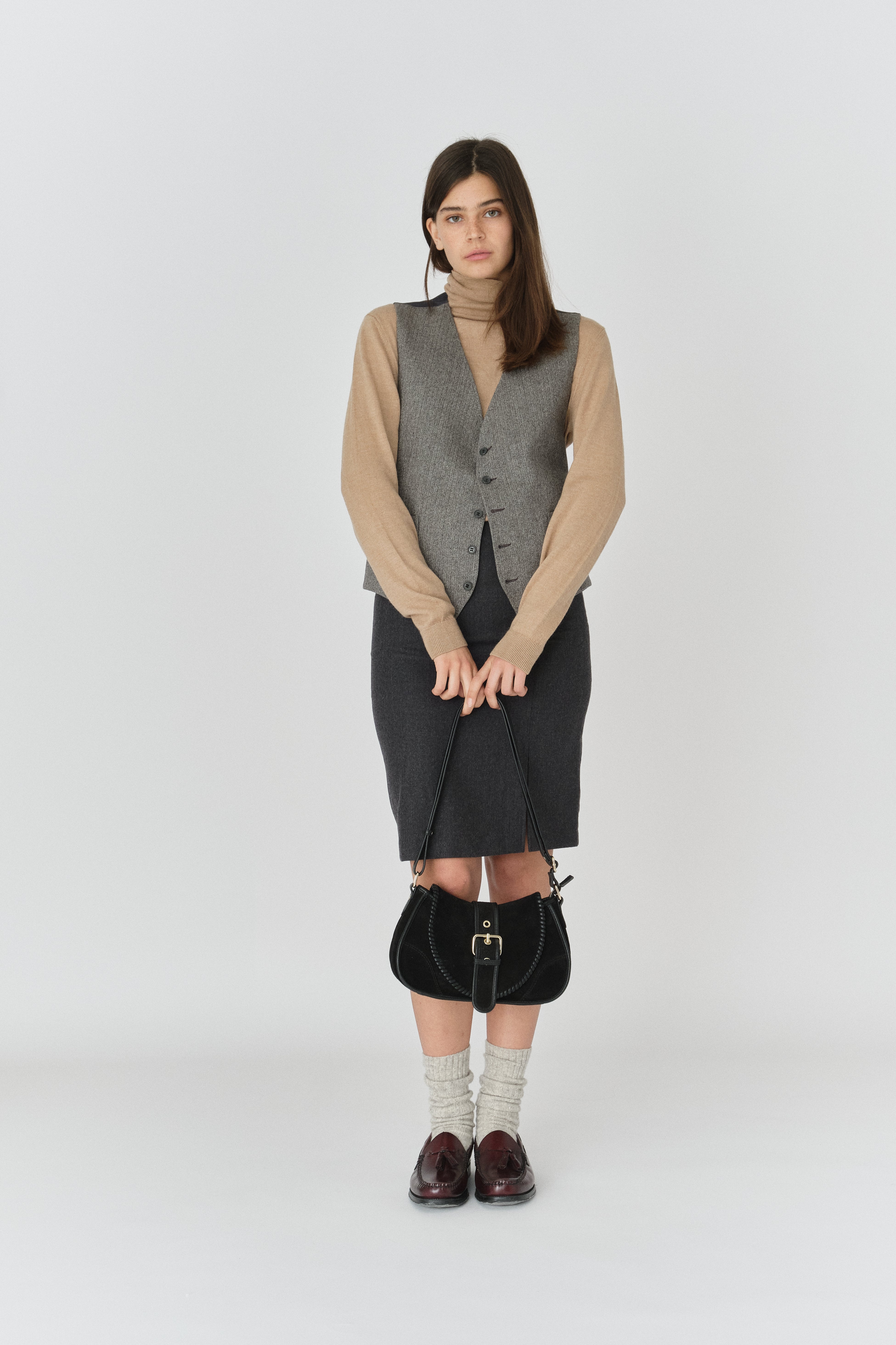 Maria stitch suede fringe | black w. gold