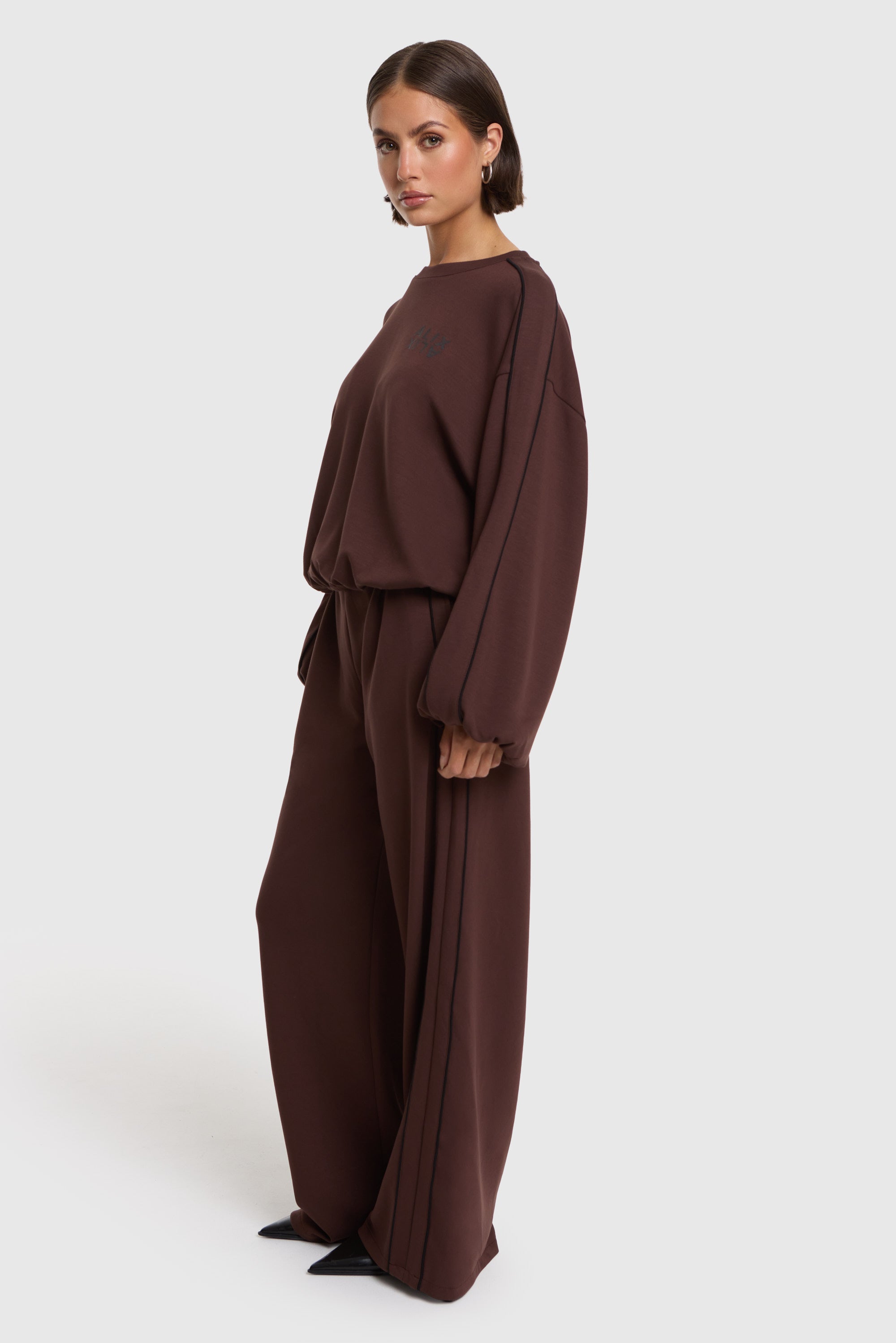 Piping pants