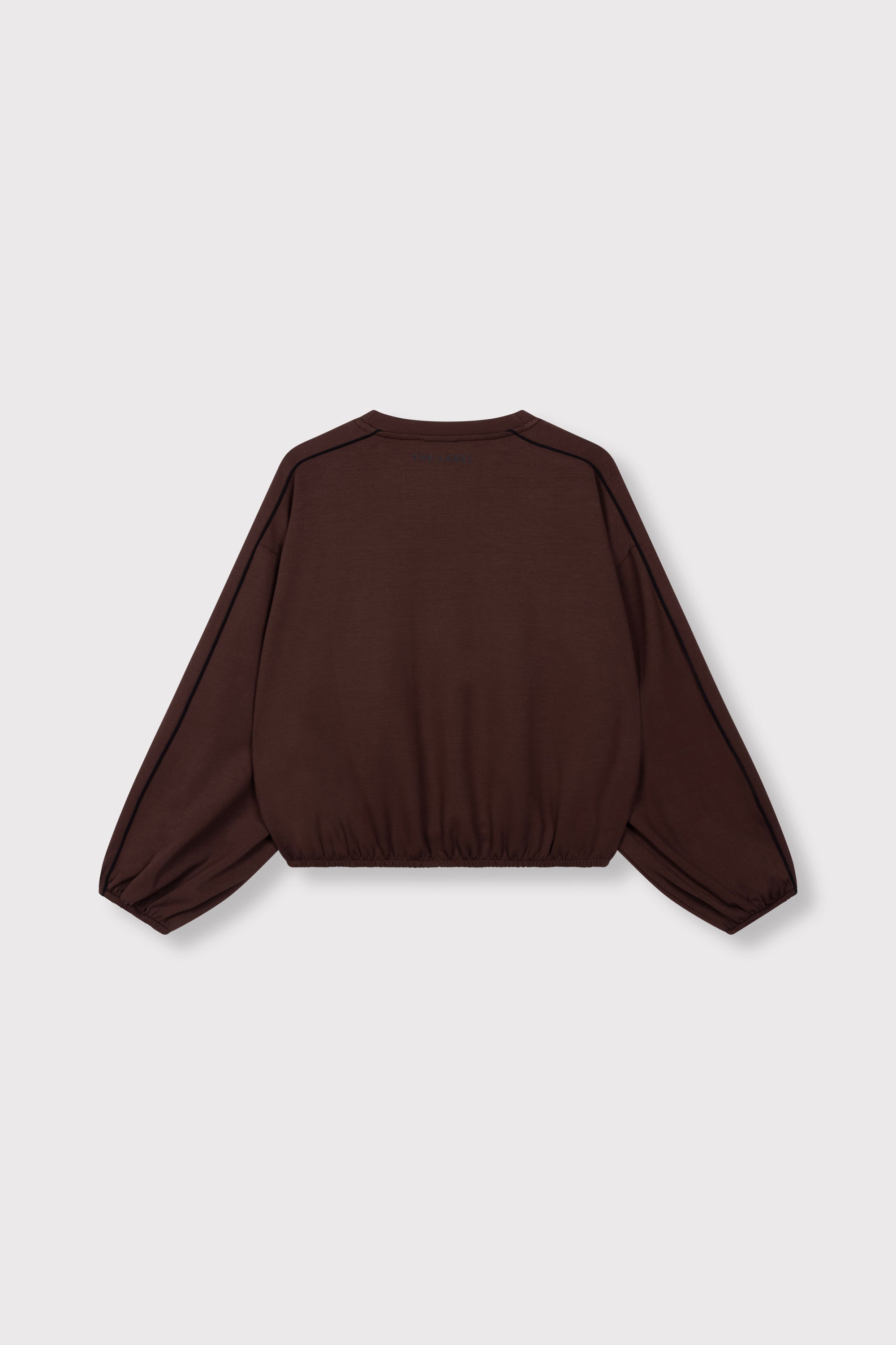 Piping sweater