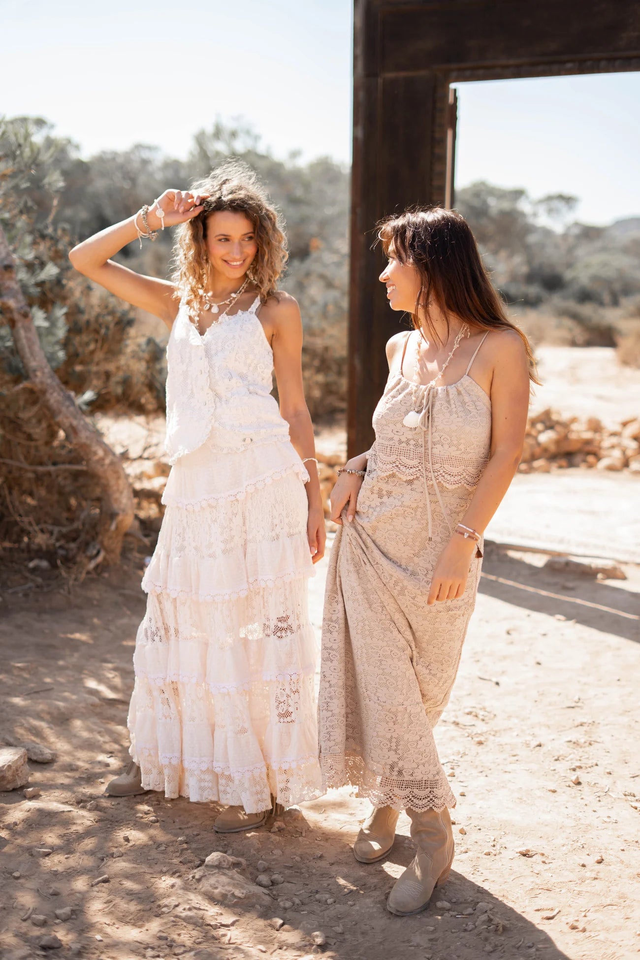 Long lace skirt | cream