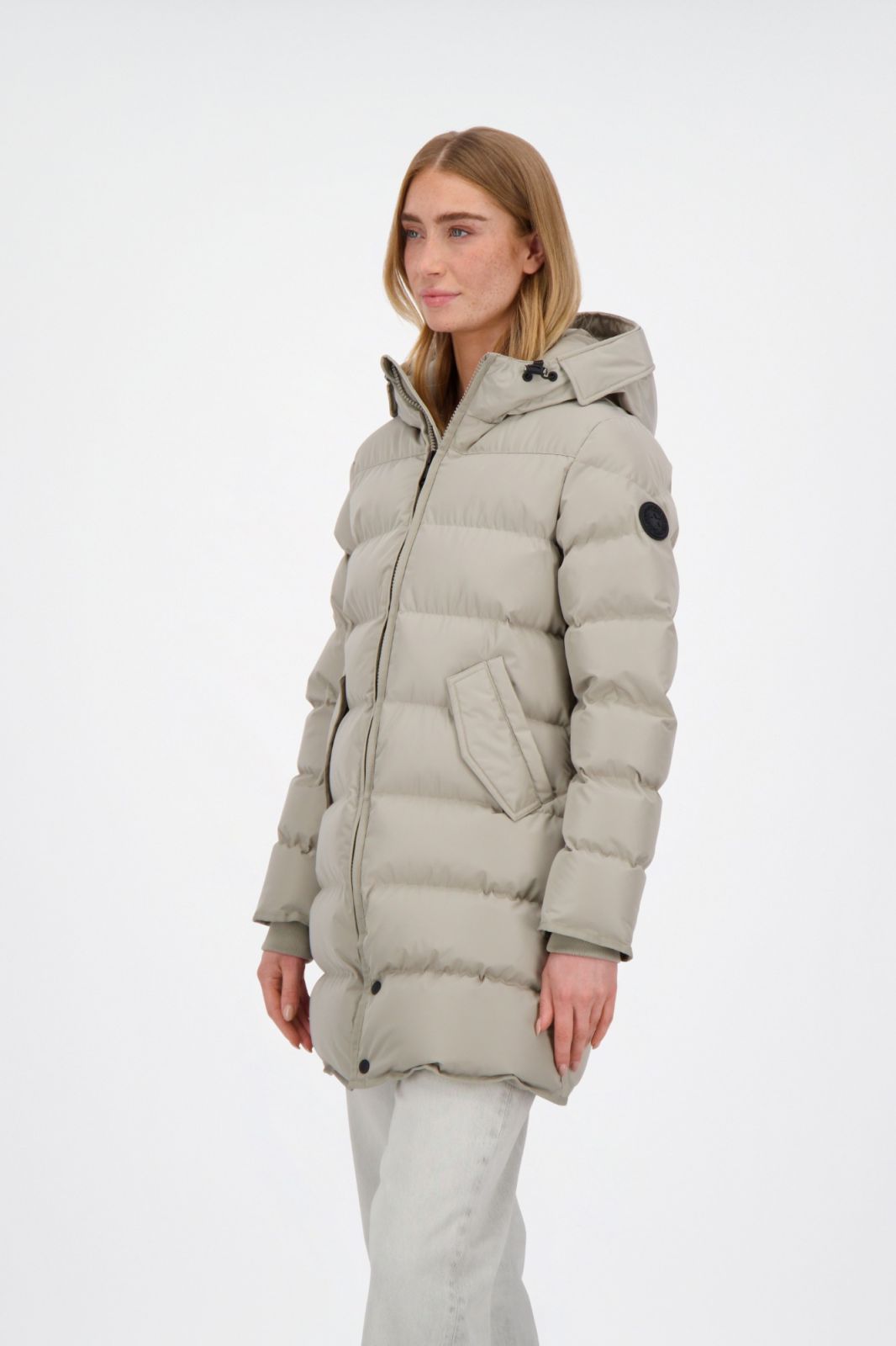 Jade Jacket | aluminium