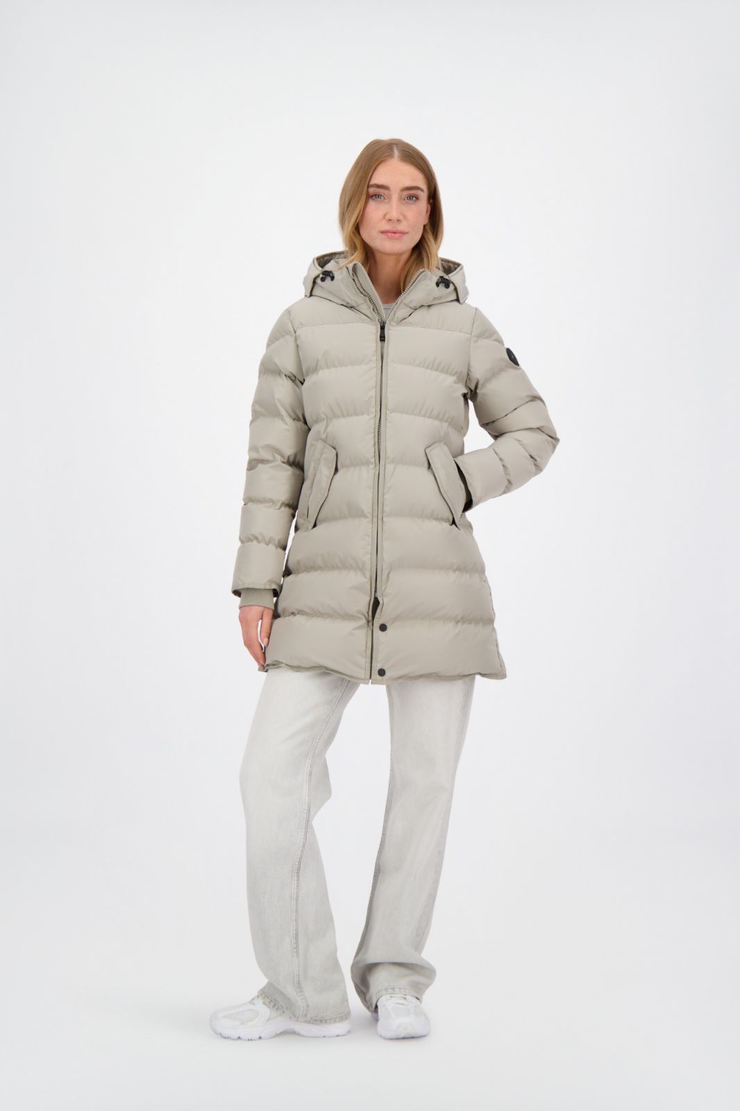 Jade Jacket | aluminium