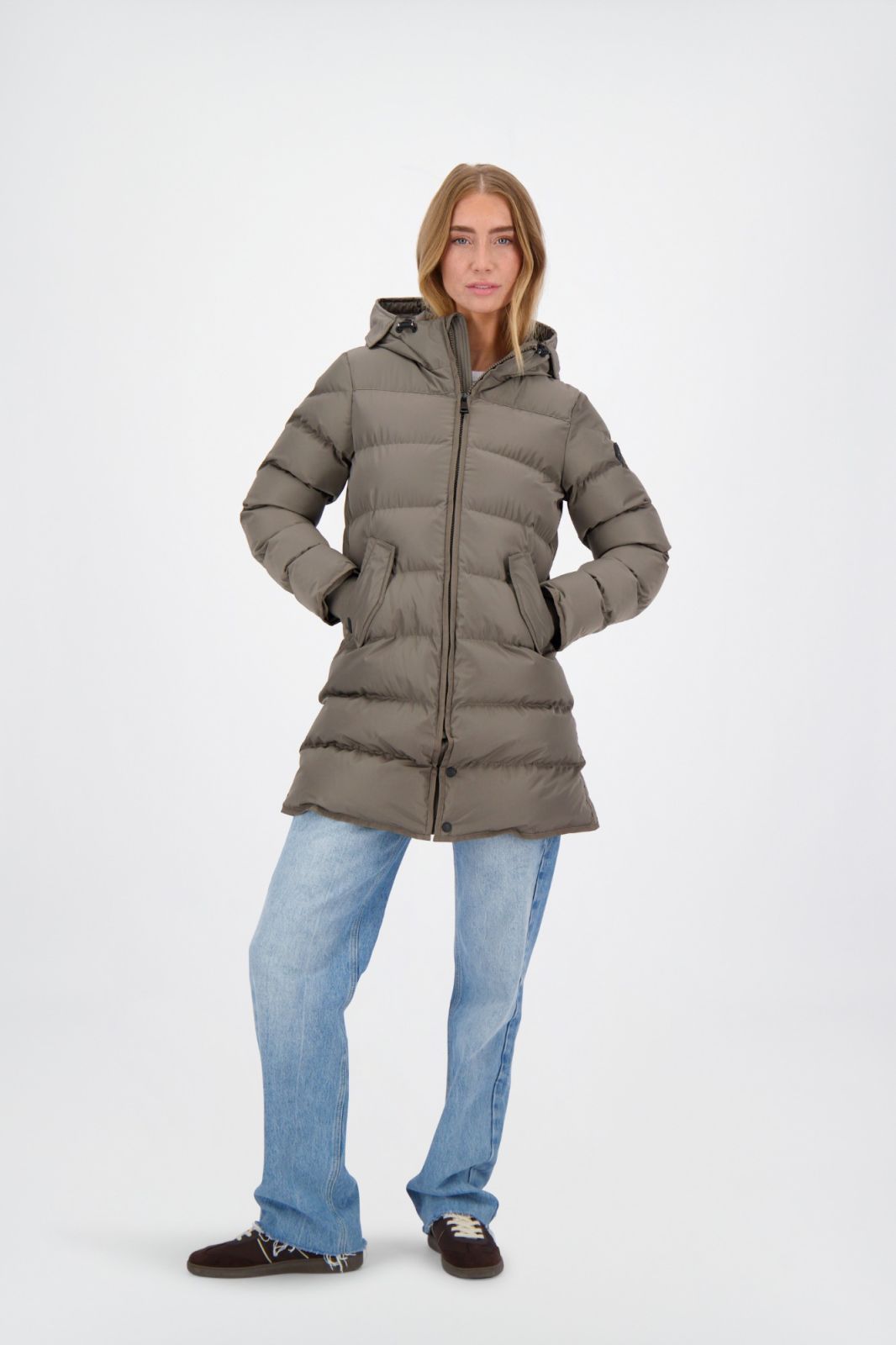 Jade Jacket | bungee cord