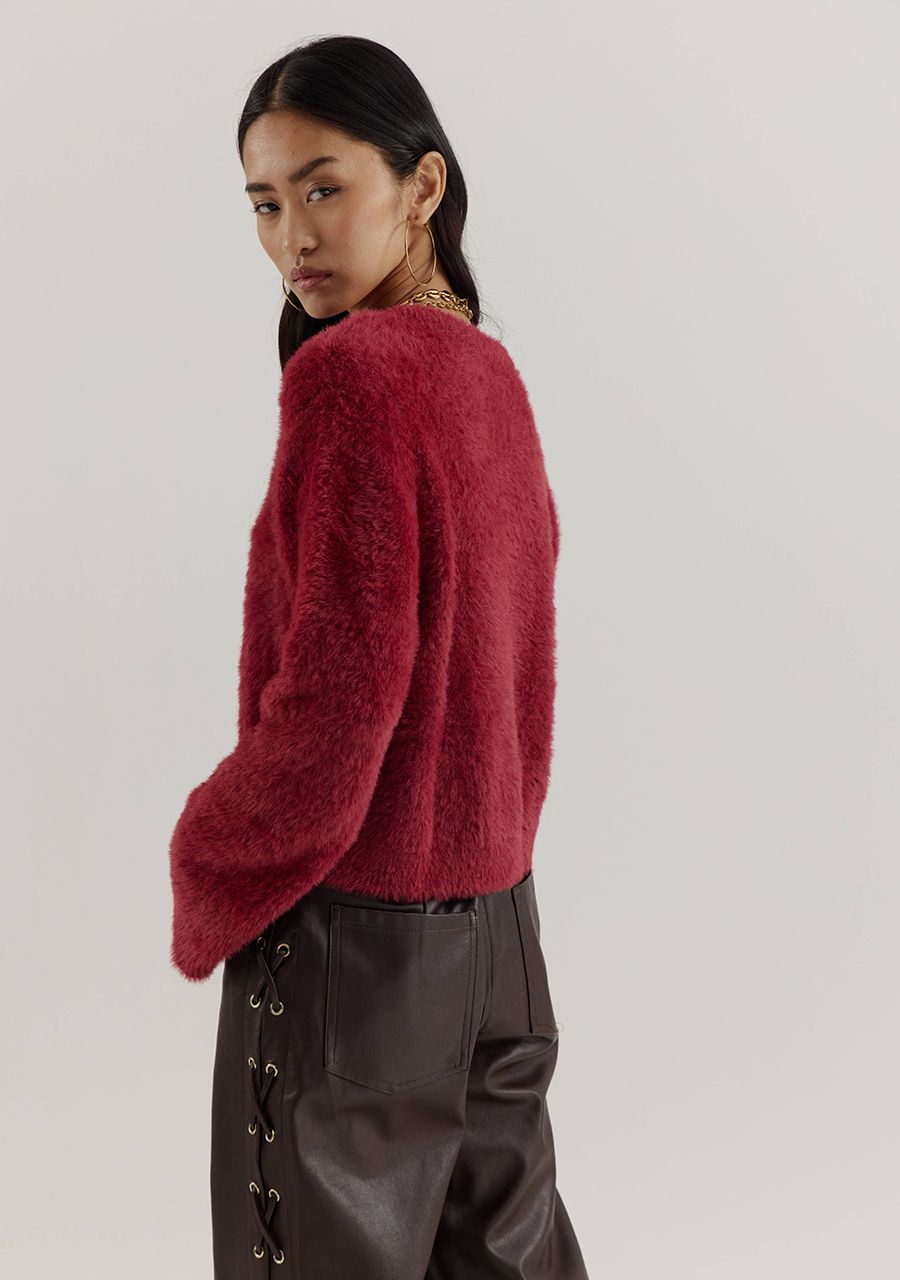 Nina fluffy sweater | Ruby red