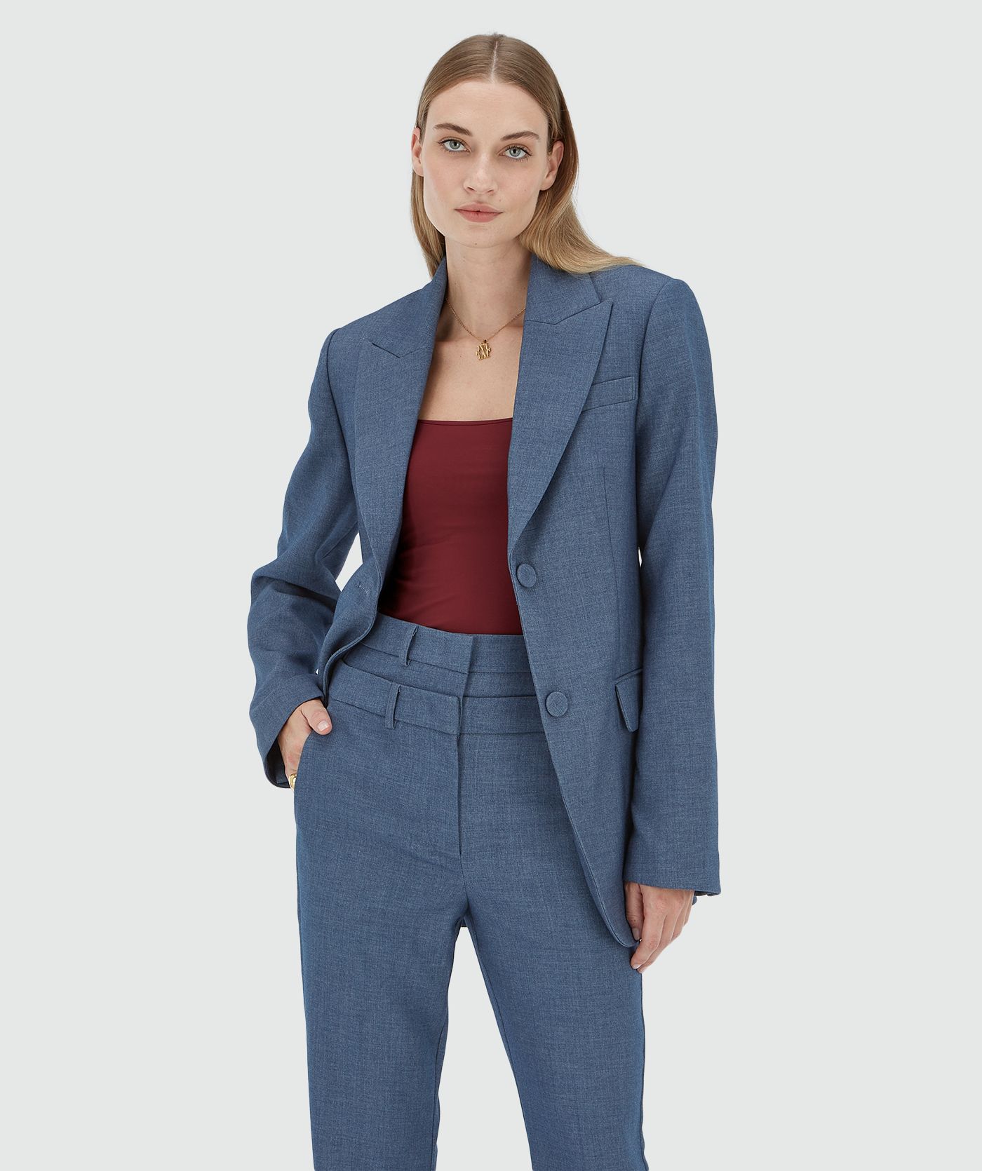 Nila fitted blazer