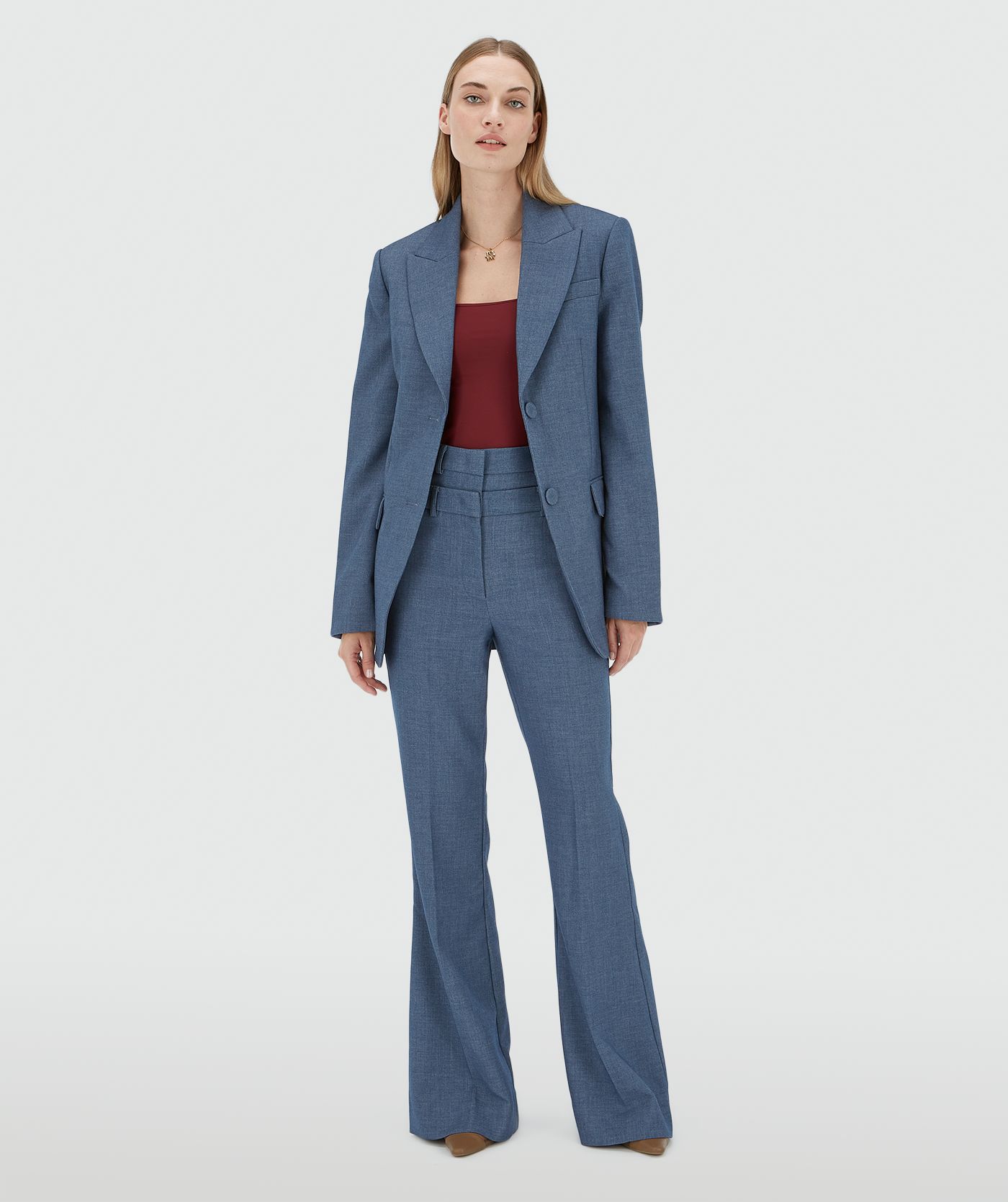 Nila fitted blazer