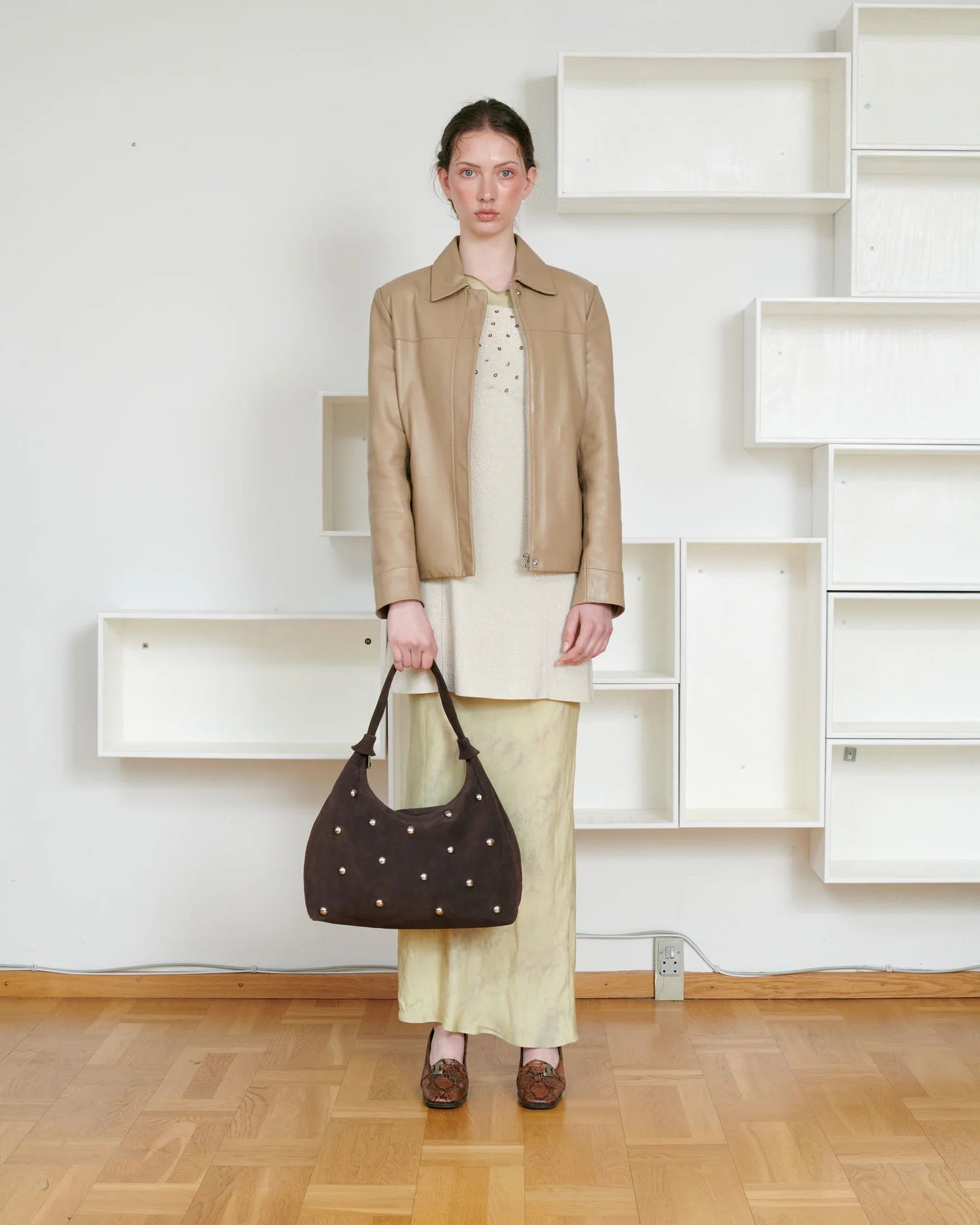 Big Dandy Rivet Suede | chocolate