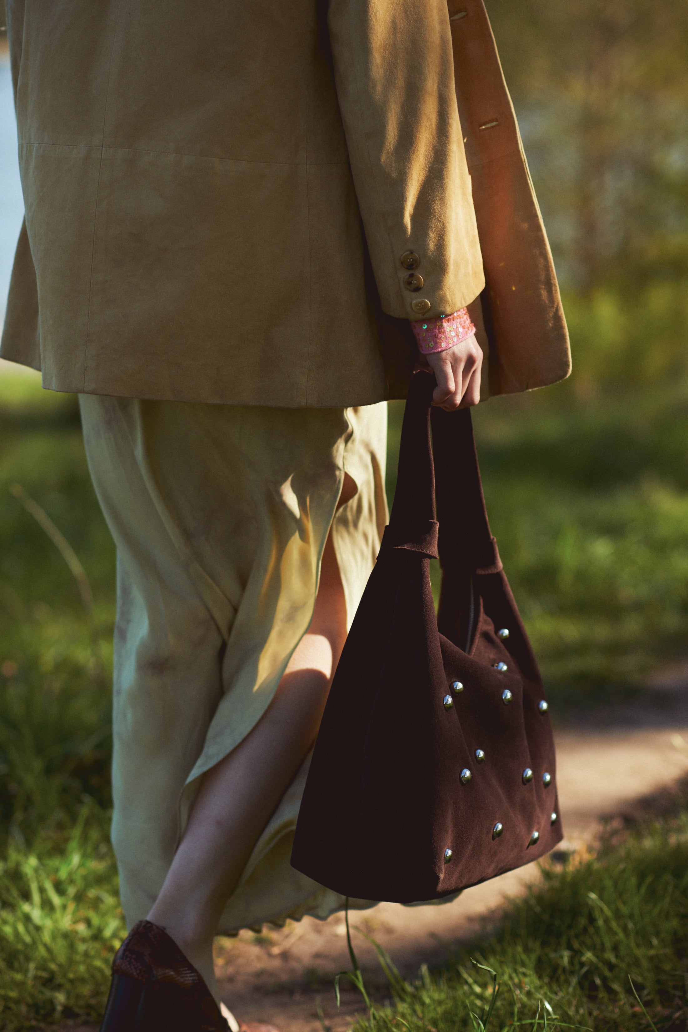 Big Dandy Rivet Suede | chocolate