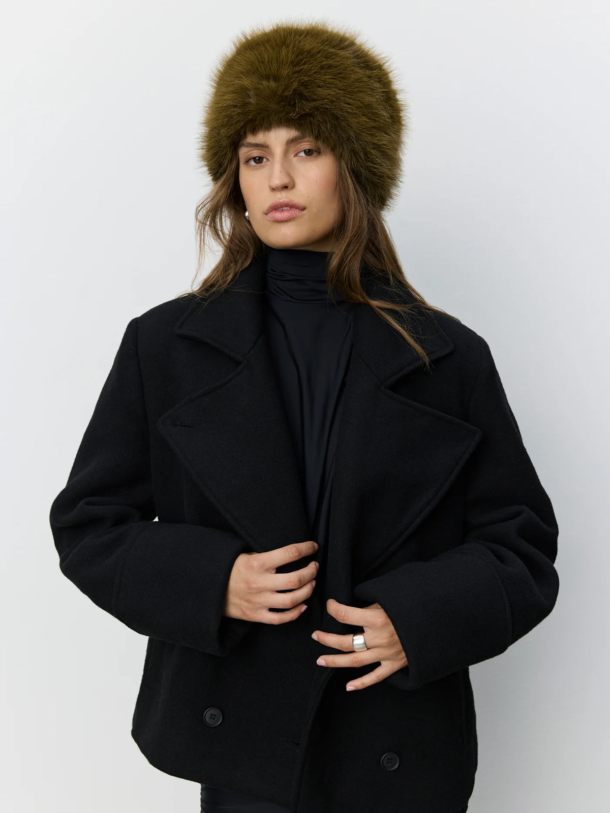 DORASW Faux fur hat I Olive green