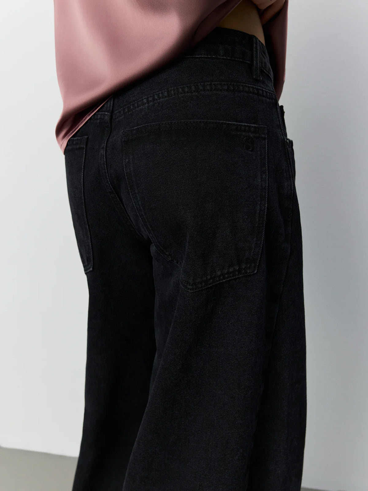 Valorsw barrel jeans I Washed Black