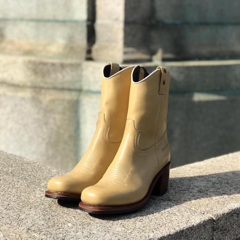 Toledo zipper boots - natural