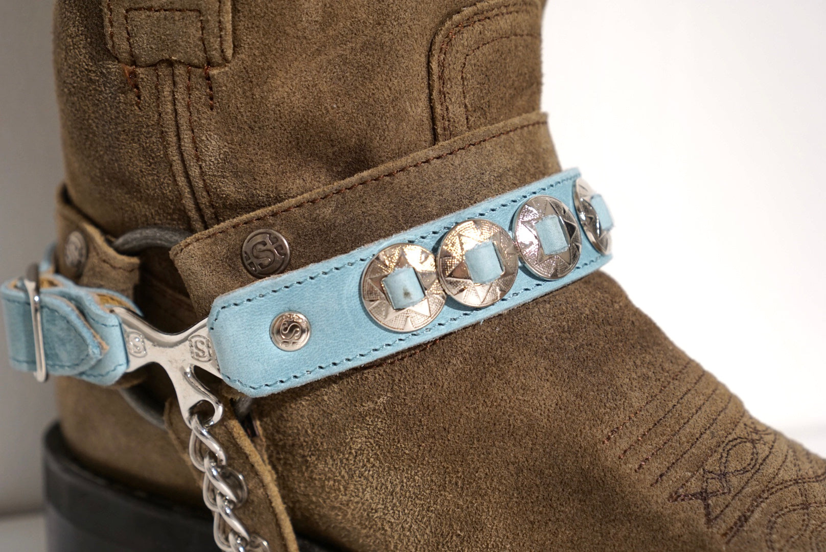 Sendra spurs - light turquoise with silver circles/stars