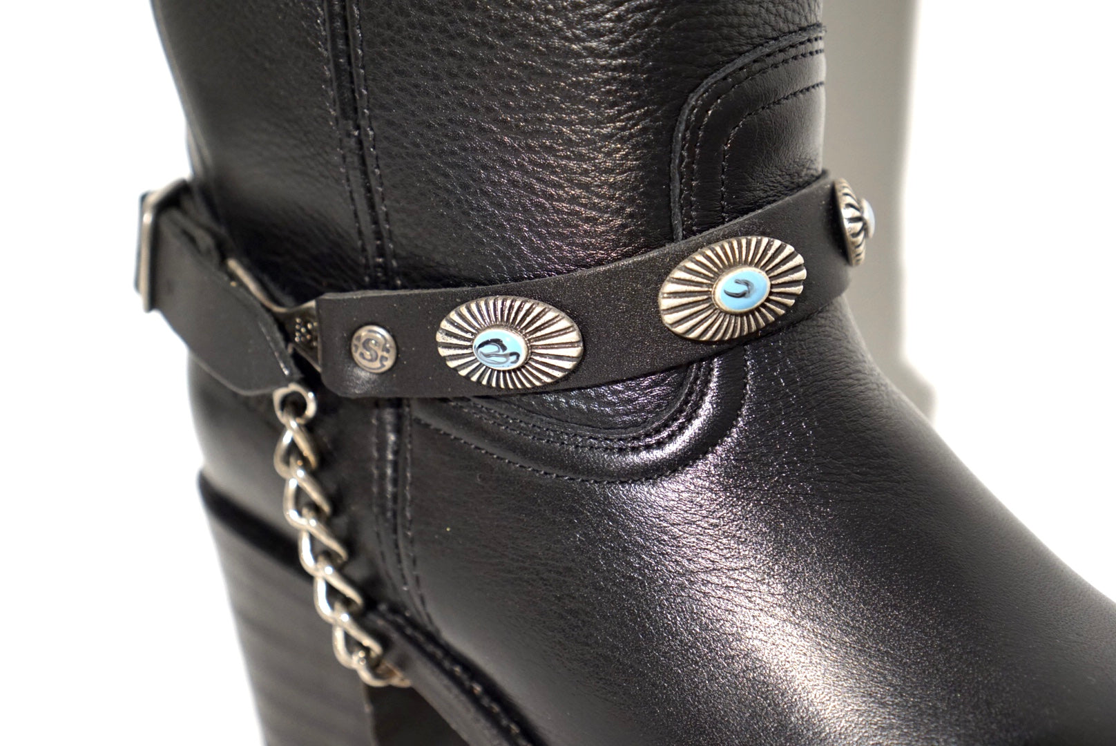 Sendra spurs - black with turquoise accents