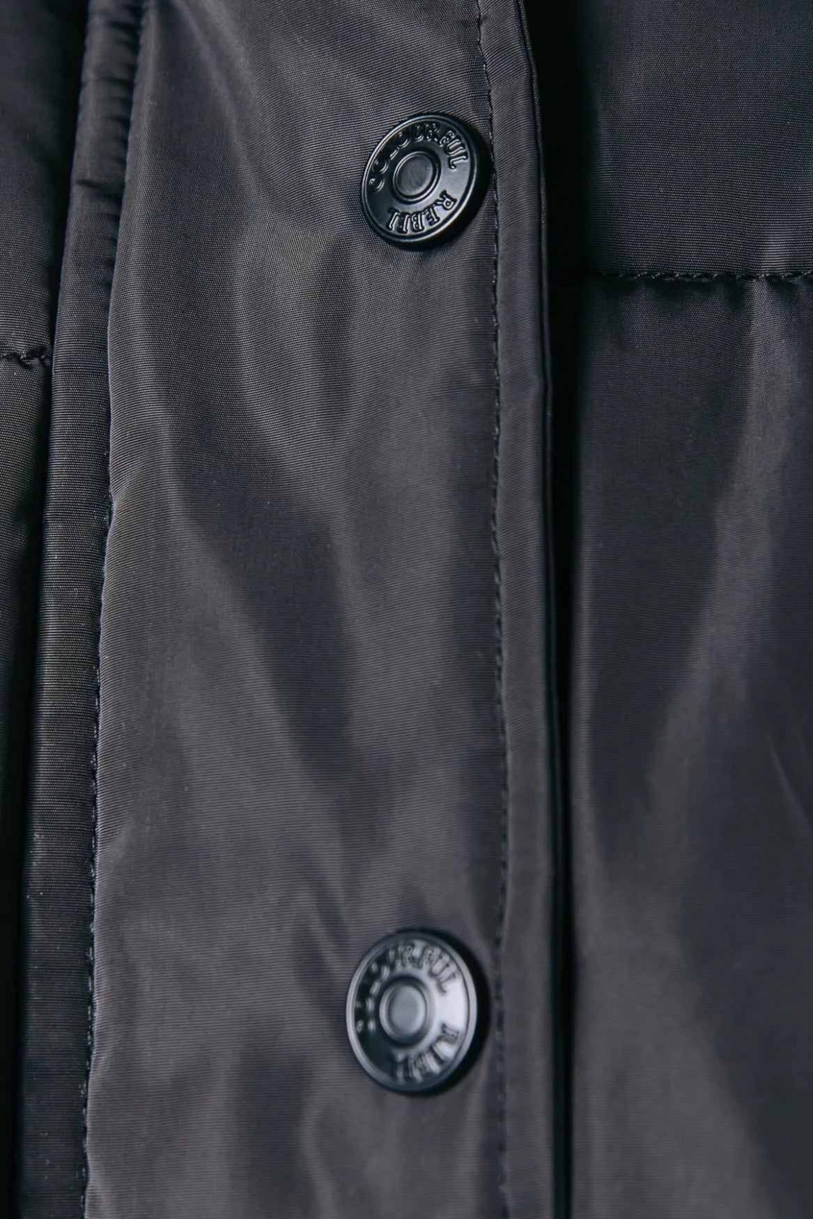 Ruya puffer jacket - black