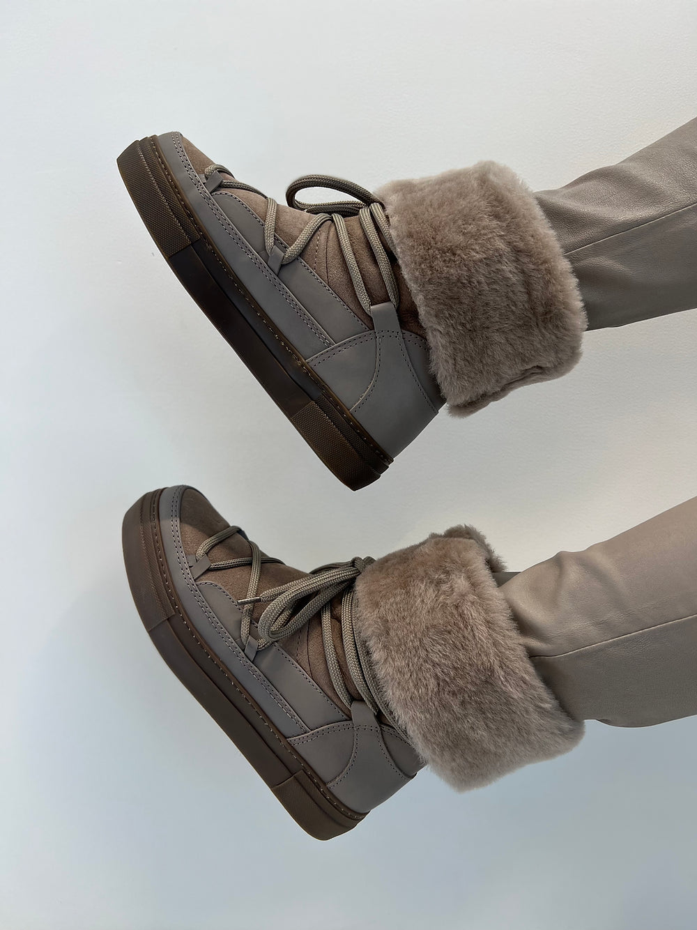 Est Mouton boots - Simply Taupe High