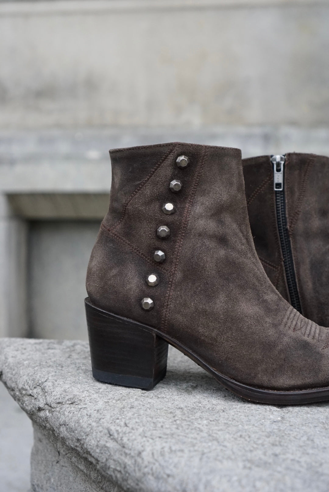 Deplus button boots - brown