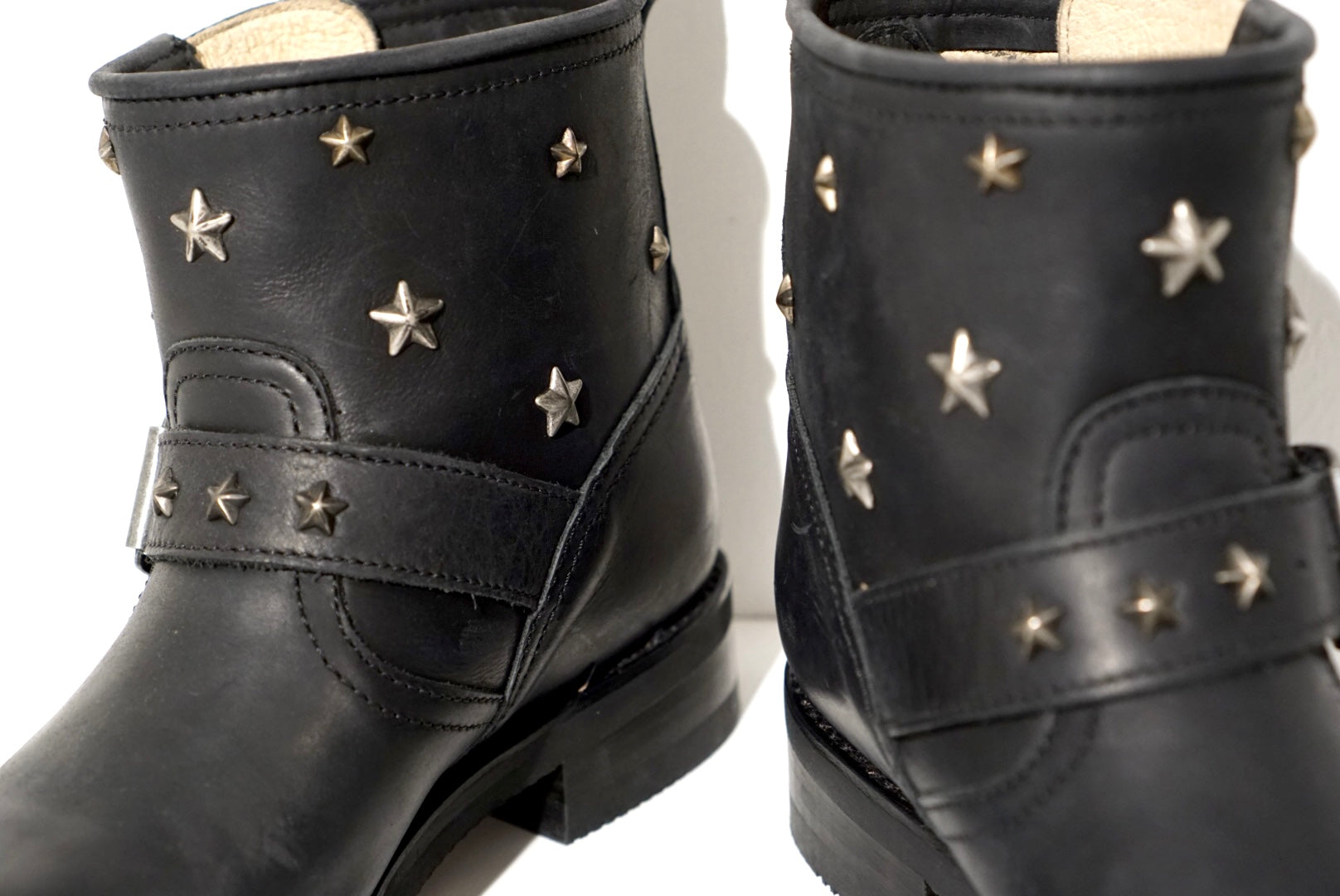 Biker boots short star studded - black
